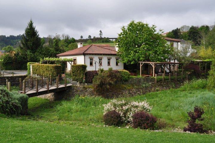 El Balcon Del Eume, Cantina Rio Coves Bed & Breakfast Puentedeume Exterior photo